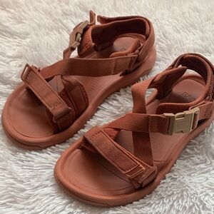 Teva Hurricane Verge Sandals